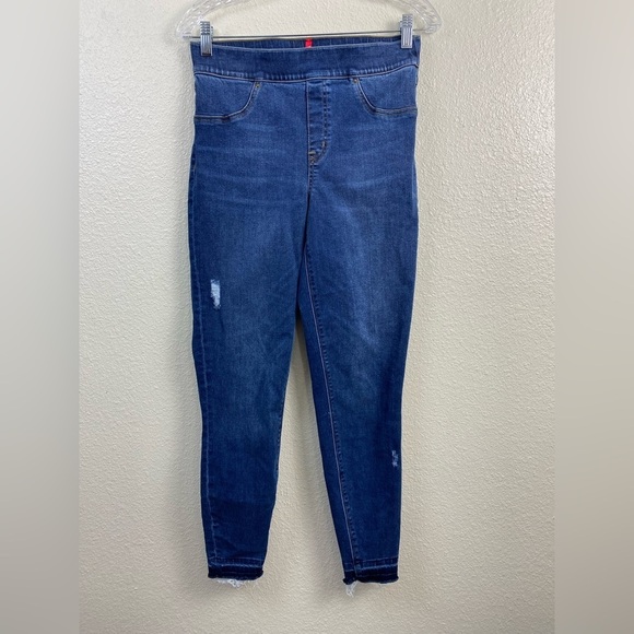 SPANX Pull on Jegging Jeans Womens size Medium Stretch Waist Blue Classic staple - Picture 1 of 14